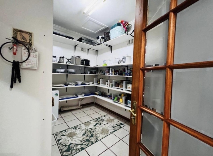 4 Bedroom Property for Sale in Kimberley Central Northern Cape